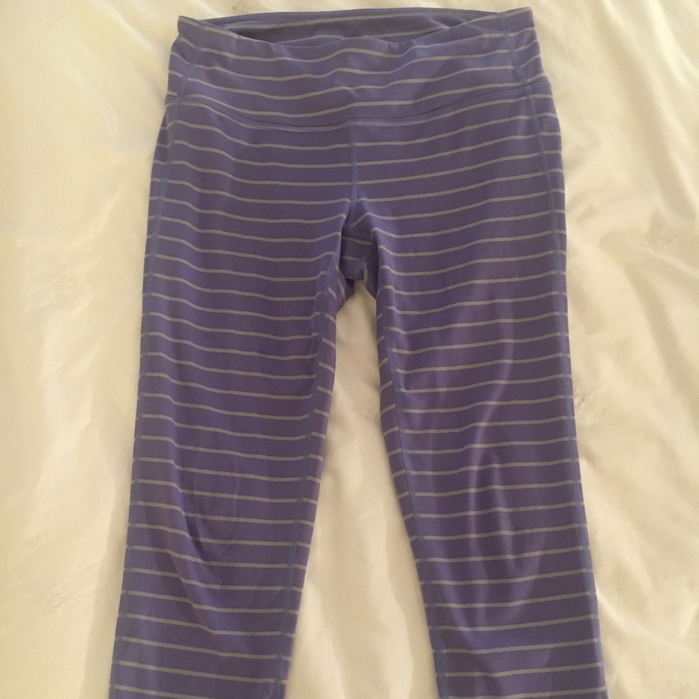 Capri Yoga pants [EUC]